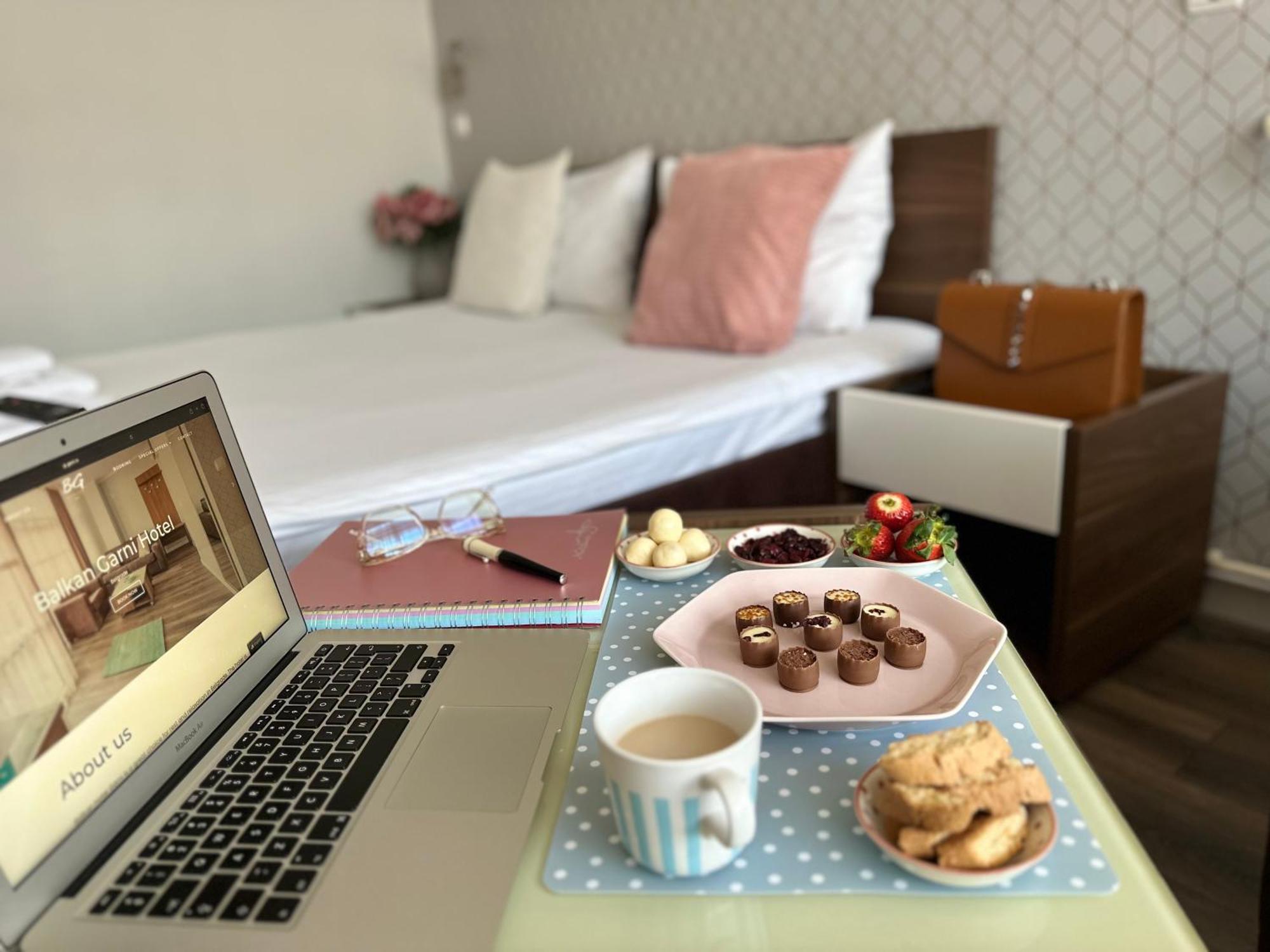 Balkan Hotel Garni Belgrado Esterno foto
